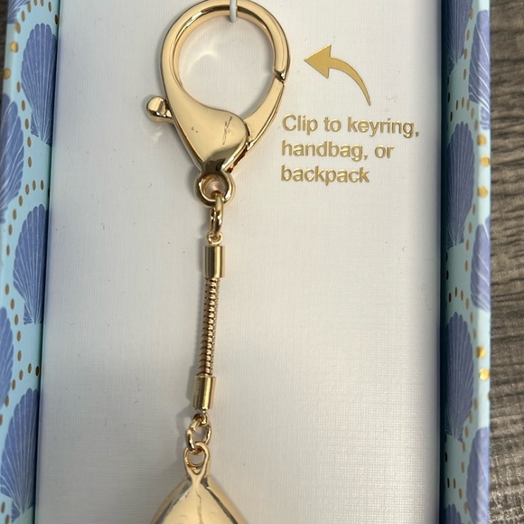 Piper K |  Whimsy Fish Bag Charm 🐠 - Picture 3 of 5